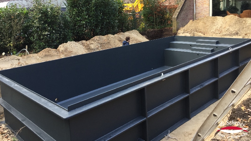 Zwemvijver_aanleg_prefab_bak_polyester_vijvercentrum_de_scheper