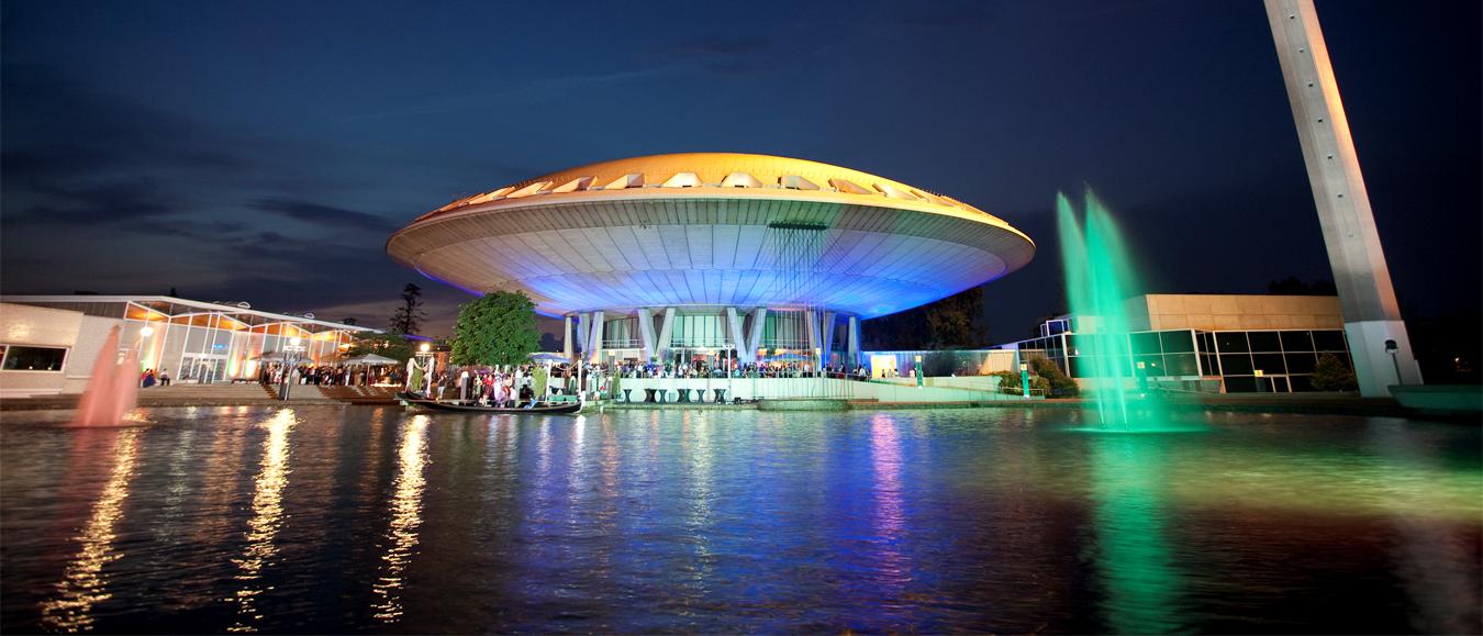 Evoluon_vijver_fontein_vijvercentrum_de_scheper