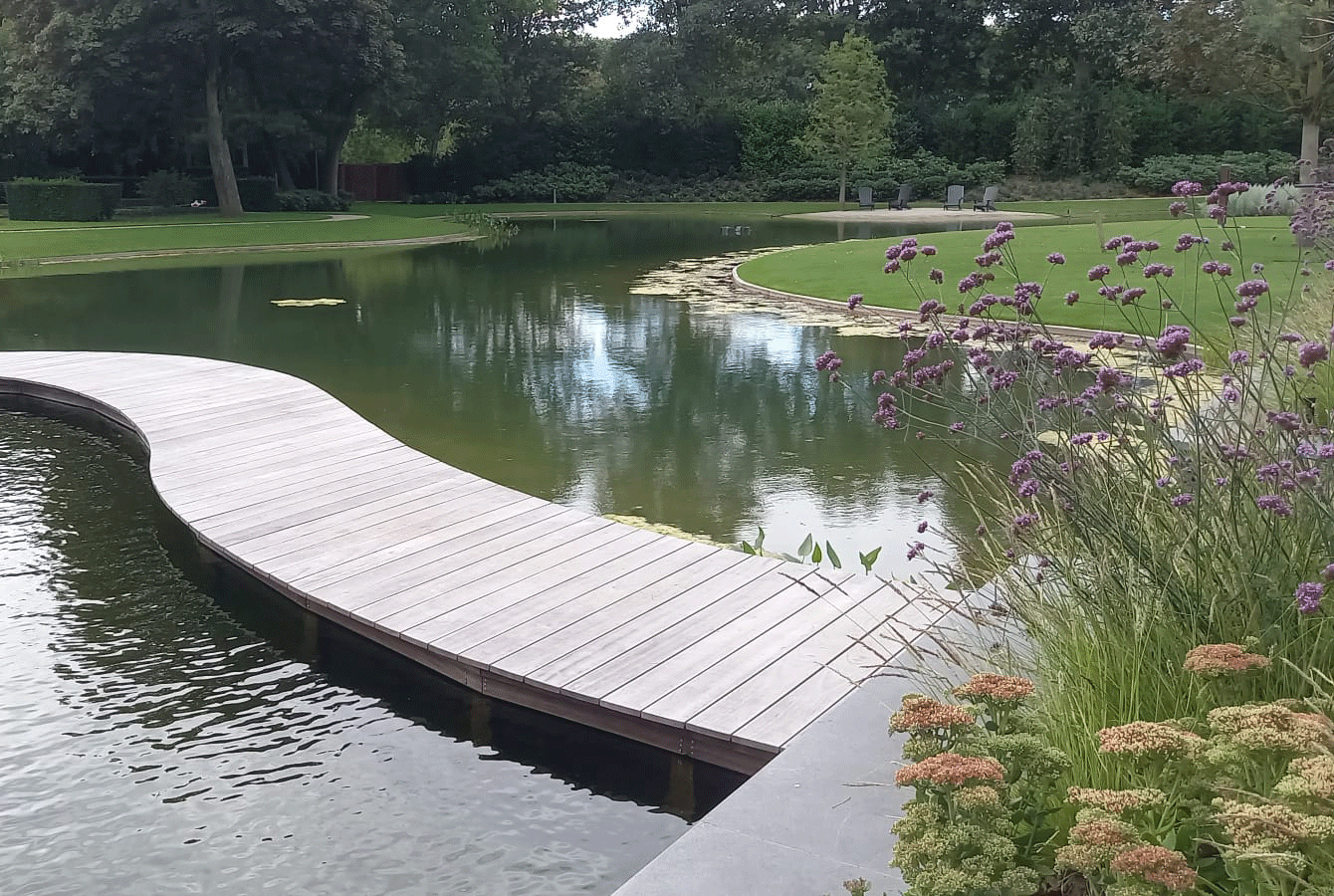 Tuinvijver-aanleggen tuinvijvers